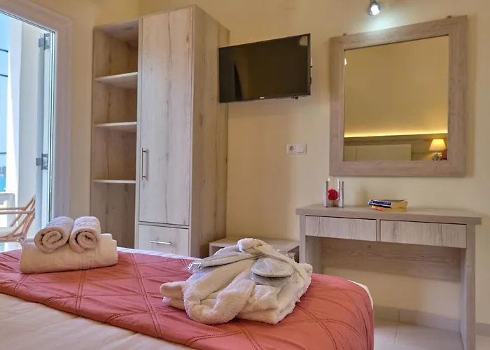Katoi Studios Agios Georgios Pagoi